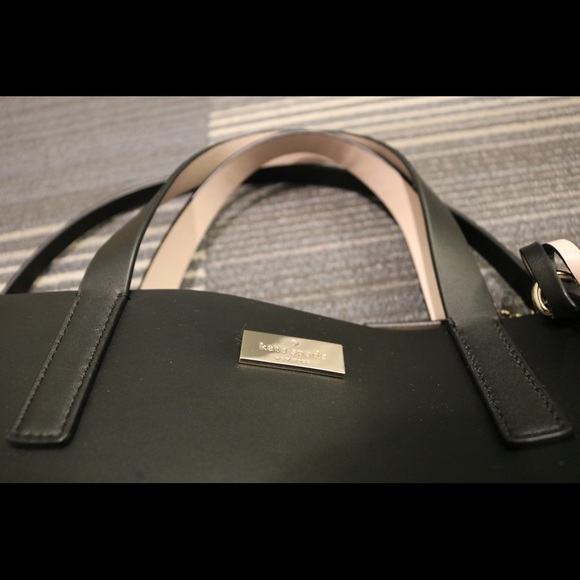 kate spade Tote - Picture 2 of 6